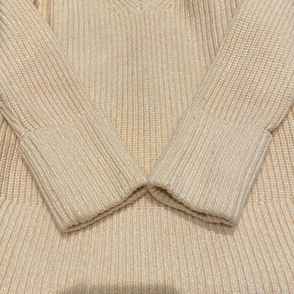 Athleta Shasta V-Neck Sweater cream yellow 16270 - Picture 9 of 14